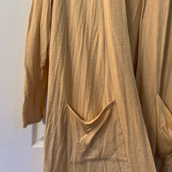 **SOLD**Lulus yellow duster - Picture 5 of 6